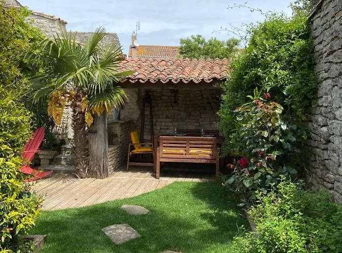 Le Jardin De Fileraise Pour Un Couple Сasa de vacaciones *